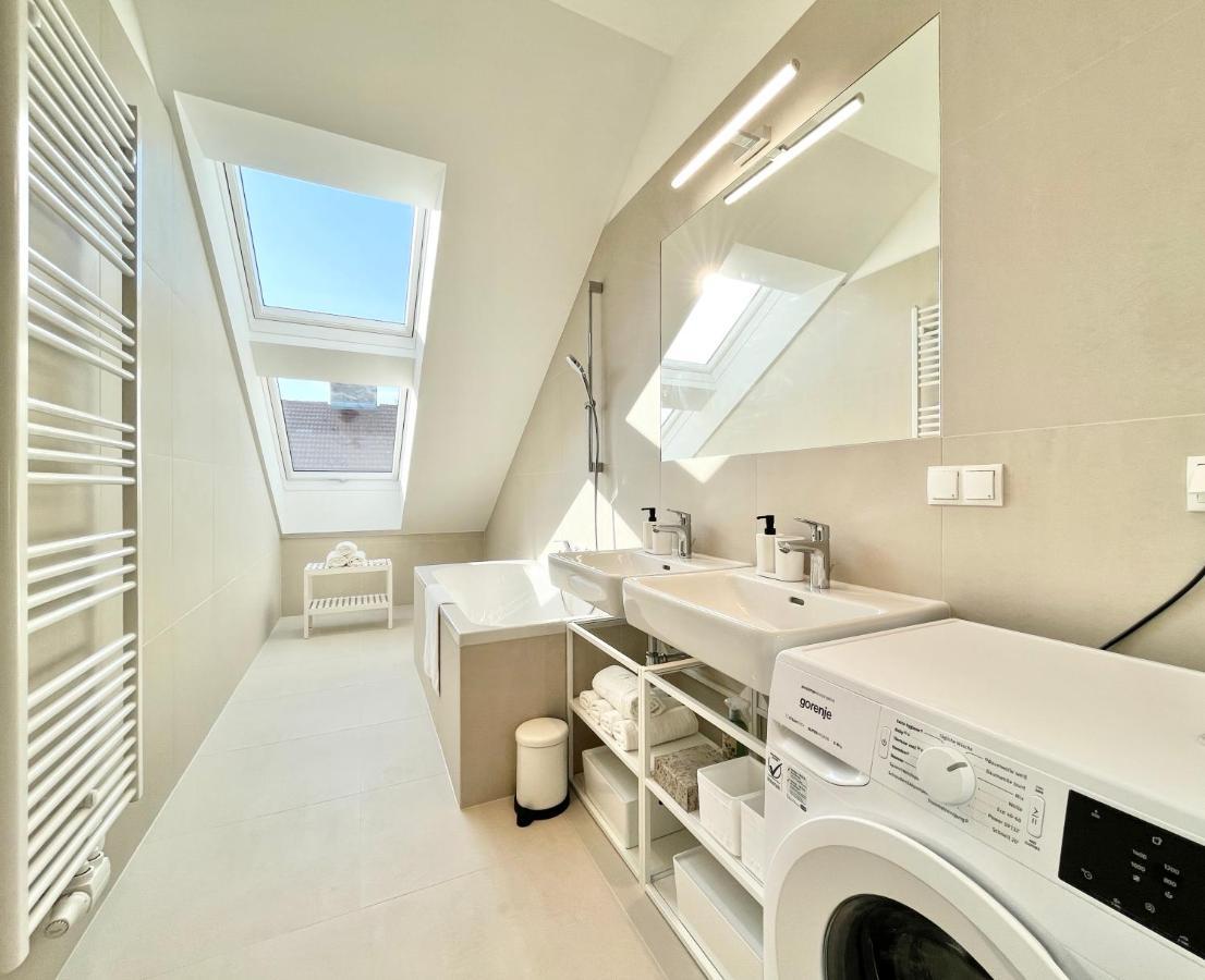 Orestaliving - Penthouse In 1020 Vídeň Exteriér fotografie