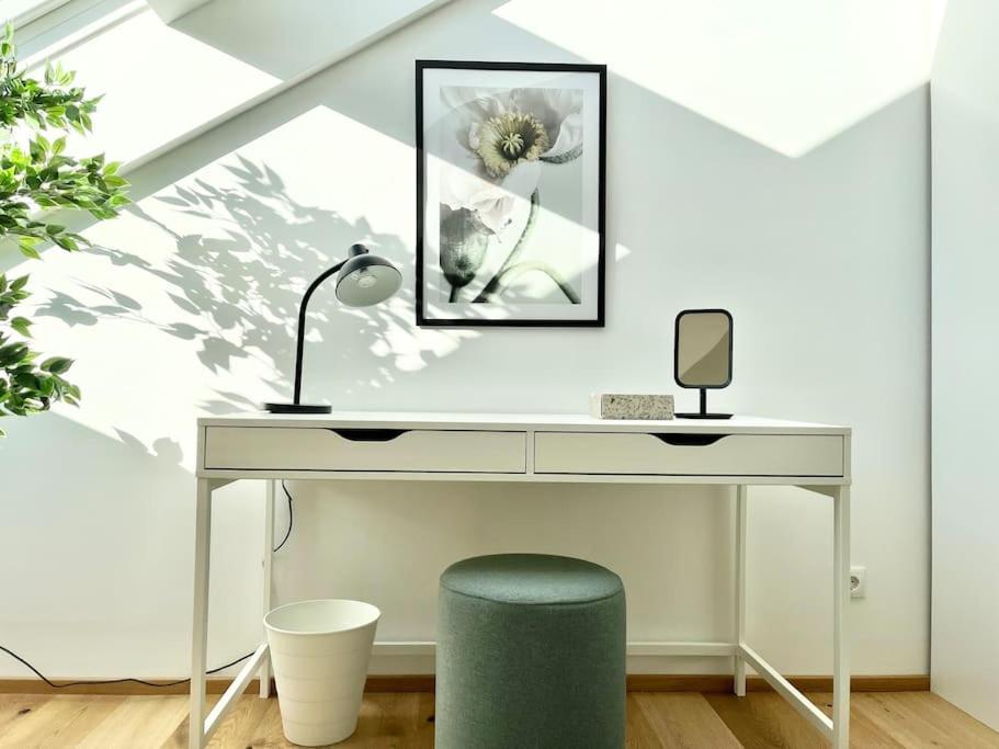 Orestaliving - Penthouse In 1020 Vídeň Exteriér fotografie