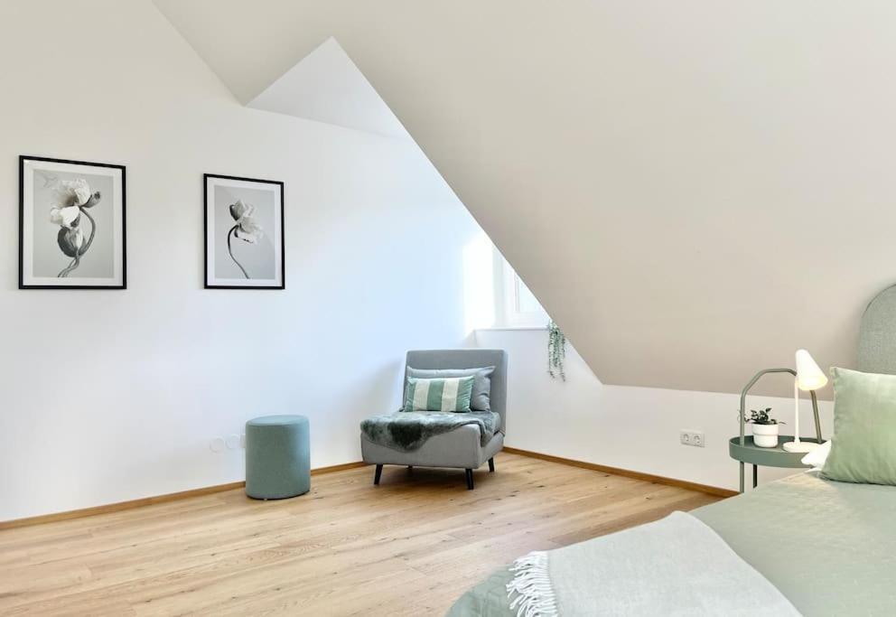 Orestaliving - Penthouse In 1020 Vídeň Exteriér fotografie